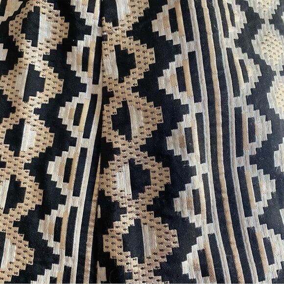 MinkPink Mini Skirt Geometric Metallic Print Size Small - Picture 4 of 5